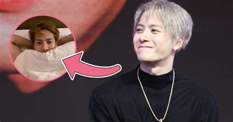 GOT7’s Jackson Wang Hilariously Explains Why He Sleeps Naked